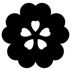 家紋です。光琳太陰桜といいます。
