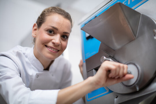 Ice Cream Maker In Her Shop