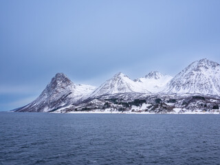 Fototapeta na wymiar Breathtaking seascapes along the coast of the Vesterålen islands, Nordland, Norway