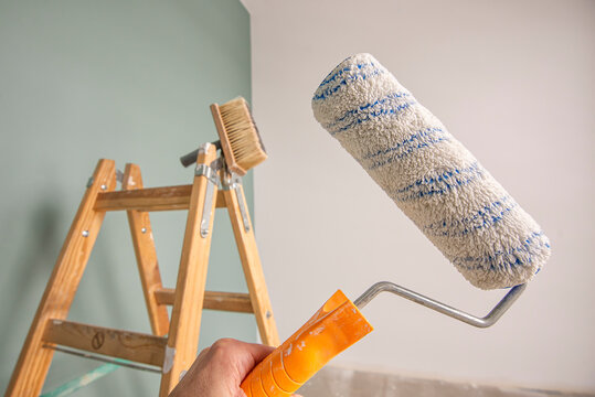 Repair of apartments.	