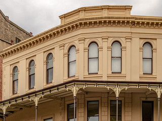 Obraz premium Ornate Windows and Pelmet