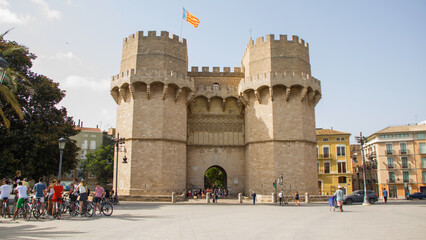 Full Torres serranas, medieval castle fortress Valencia Spain
