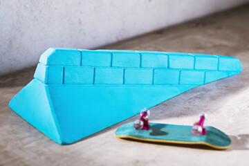 Gypsum ramp blue and fingerboard on the table, close-up