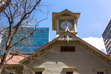 北海道、4月の札幌市時計台・日本