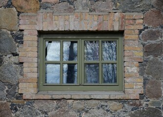Fototapeta na wymiar vintage window in old building