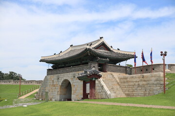 Naklejka premium 수원화성 창룡문