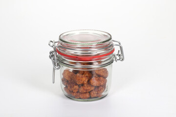 Einmachgläser mit Füllung