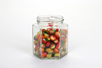 Einmachgläser mit Füllung