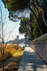 Fototapeta na wymiar Lake Garda, nature, history and architecture