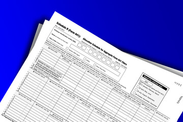 Obraz premium Form 941 (Schedule R) documentation published IRS USA 06.24.2021. American tax document on colored