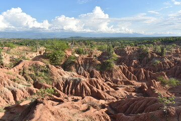Desierto Tatacoa procesos de erosión por agua. Desierto Rojo