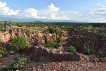 Desierto Tatacoa procesos de erosión por agua. Desierto Rojo