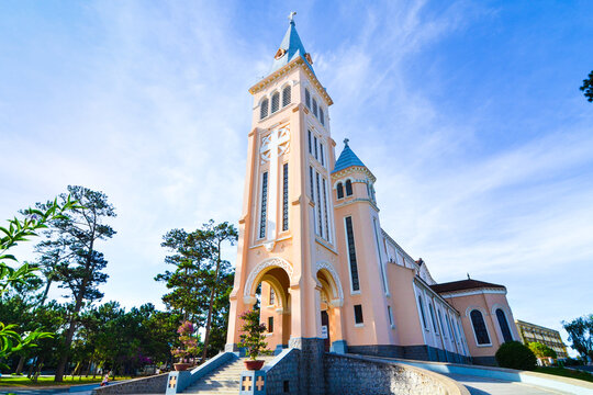 The St. Nicholas Cathedral (or St Nicholas of Bari Cathedral). It is located in Da Lat, capital of Lam Dong province in the Central Highlands of Vietnam (AKA Rooster Church Dalat with a statue of roos