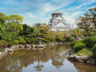 大阪城日本庭園の水鏡