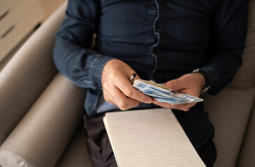 Counting Turkish Money Stack 