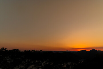 万葉の岬から望む夕日
