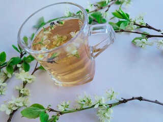 Biała herbata z kwiatów