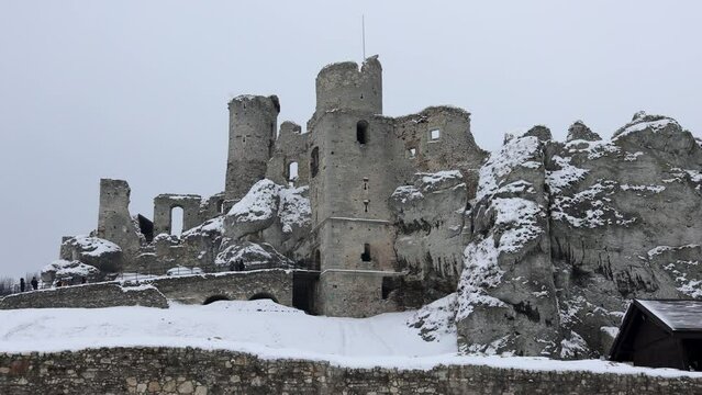 Ruins of Ogrodzieniec castle near Podzamcze vilage, Krakow-Czestochowa Upland region, Poland, 4k