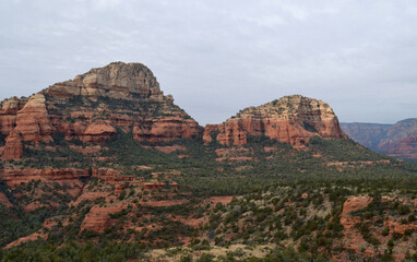 Fototapeta na wymiar Red Rock Formations and Valleys in Sedona Arizona