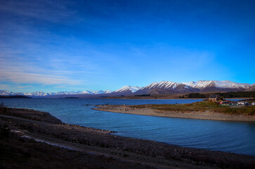 New Zealand landscape with lake and mountains