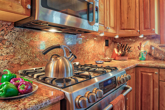 Kitchen countertop and appliances