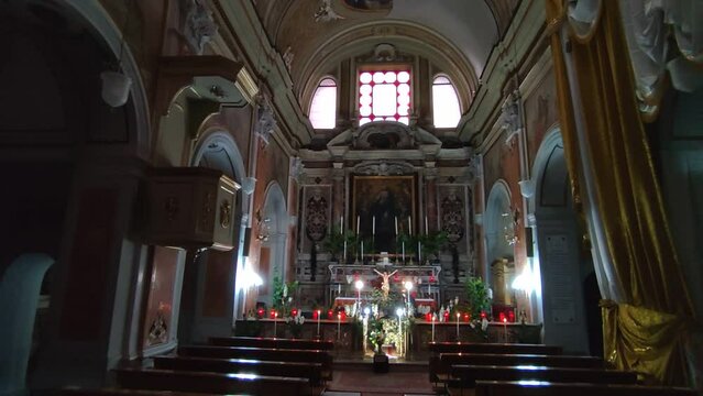 Napoli - Panoramica interna della Chiesa di Santa Maria della Speranza