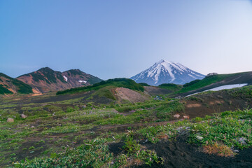 Fototapeta na wymiar Koryaksky volcano in the evening