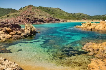 Photo sur Plexiglas Cala Pregonda, île de Minorque, Espagne Cala Pregonda, Minorque, Espagne, par une journée ensoleillée