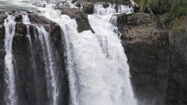 Slow Motion Video of Snoqualmie Falls