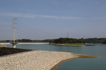 Fototapeta na wymiar Sunny view of the Renyitan Dam