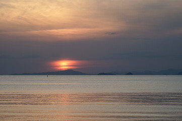 Fototapeta premium 夕日と海