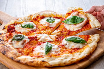 ピザ　ピザ・マルゲリータ