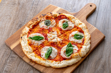 ピザ　ピザ・マルゲリータ