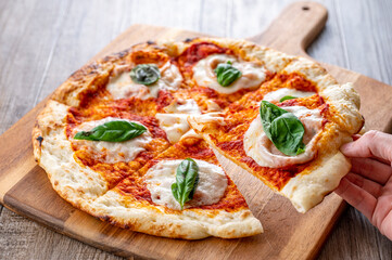 ピザ　ピザ・マルゲリータ