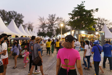 Travel in the local market in the evening