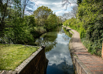 Fototapeta na wymiar Wolverhampton canal