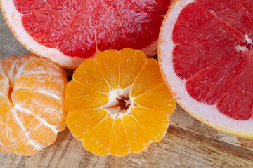 different types of citrus fruits together on the table