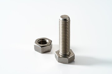 ボルトとナット