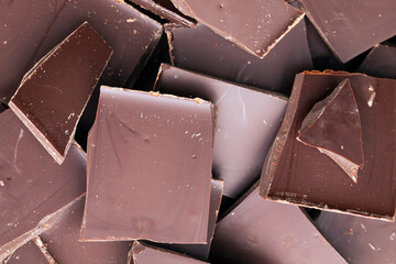 chocolate with cocoa and a high content of cocoa butter