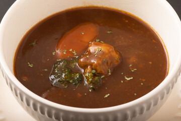 牛肉の赤ワイン煮