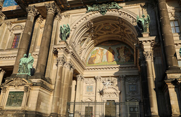 Obraz premium The entrance of Berlin Cathedral - Berlin, Germany