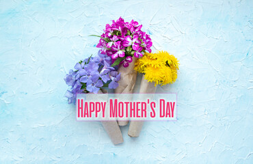 Happy Mother's Day wishing card bouquet of fresh flowers