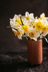 bouquet of daffodils