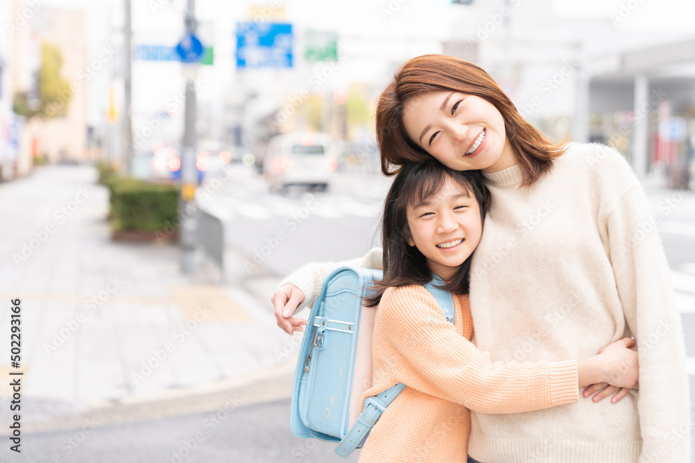 Canvas Prints 笑顔の親子　通学　ランドセル