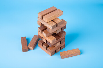Wooden block tower, Planning, risk and strategy in business