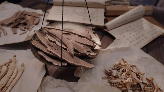 weighing of chinese herbal medicine
