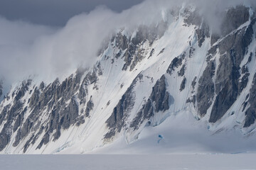 Fototapeta na wymiar Mountain landcape in Antarctica
