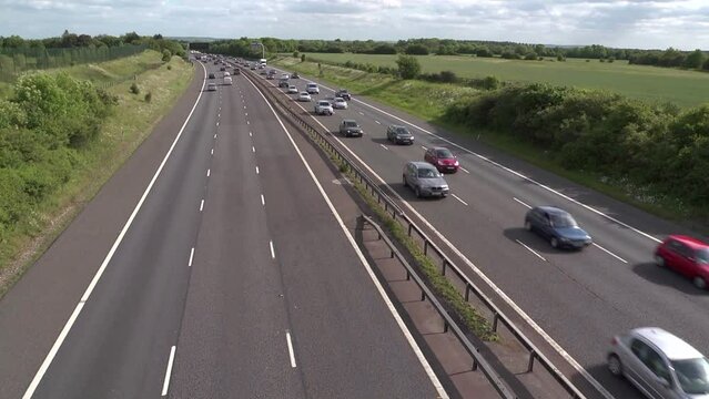 busy motorway time lapse traffic, M40