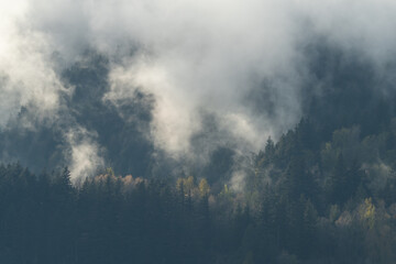 Obraz na płótnie Canvas Clouds in the Cascade Range