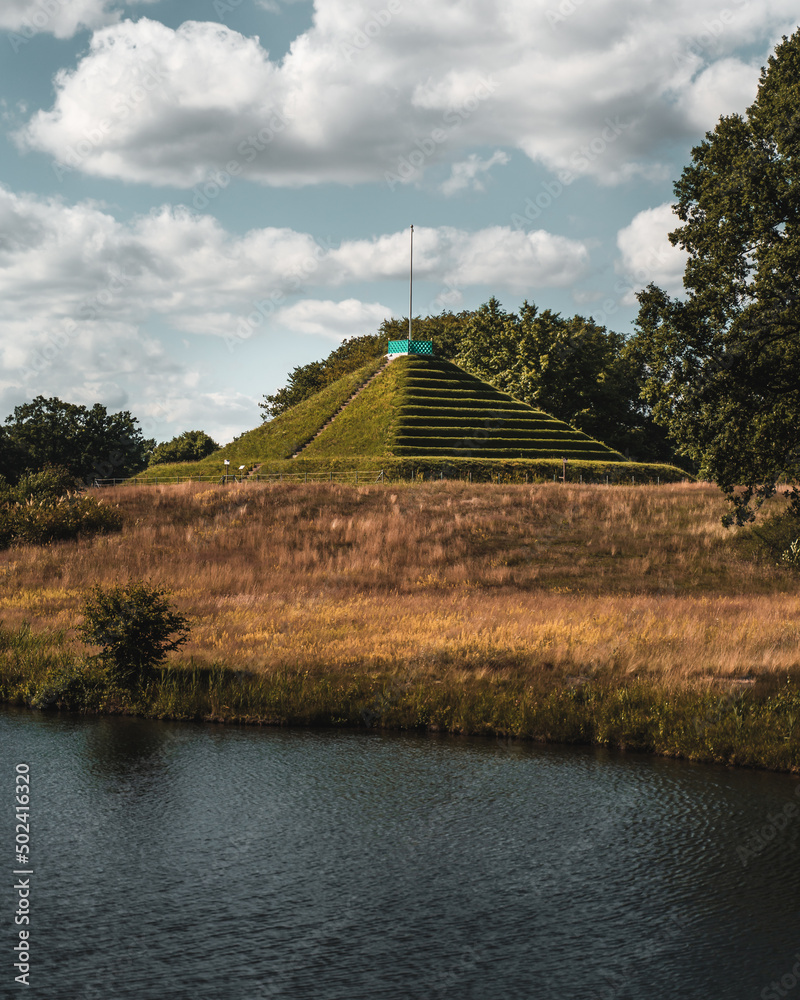 Sticker Vertical shot of the pyramid in Branitz park in Cottbus, Germany